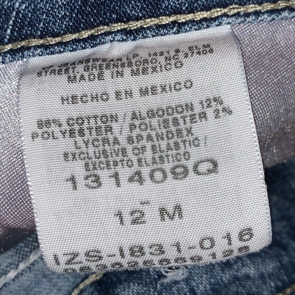 Jeans - Picture 5 of 6